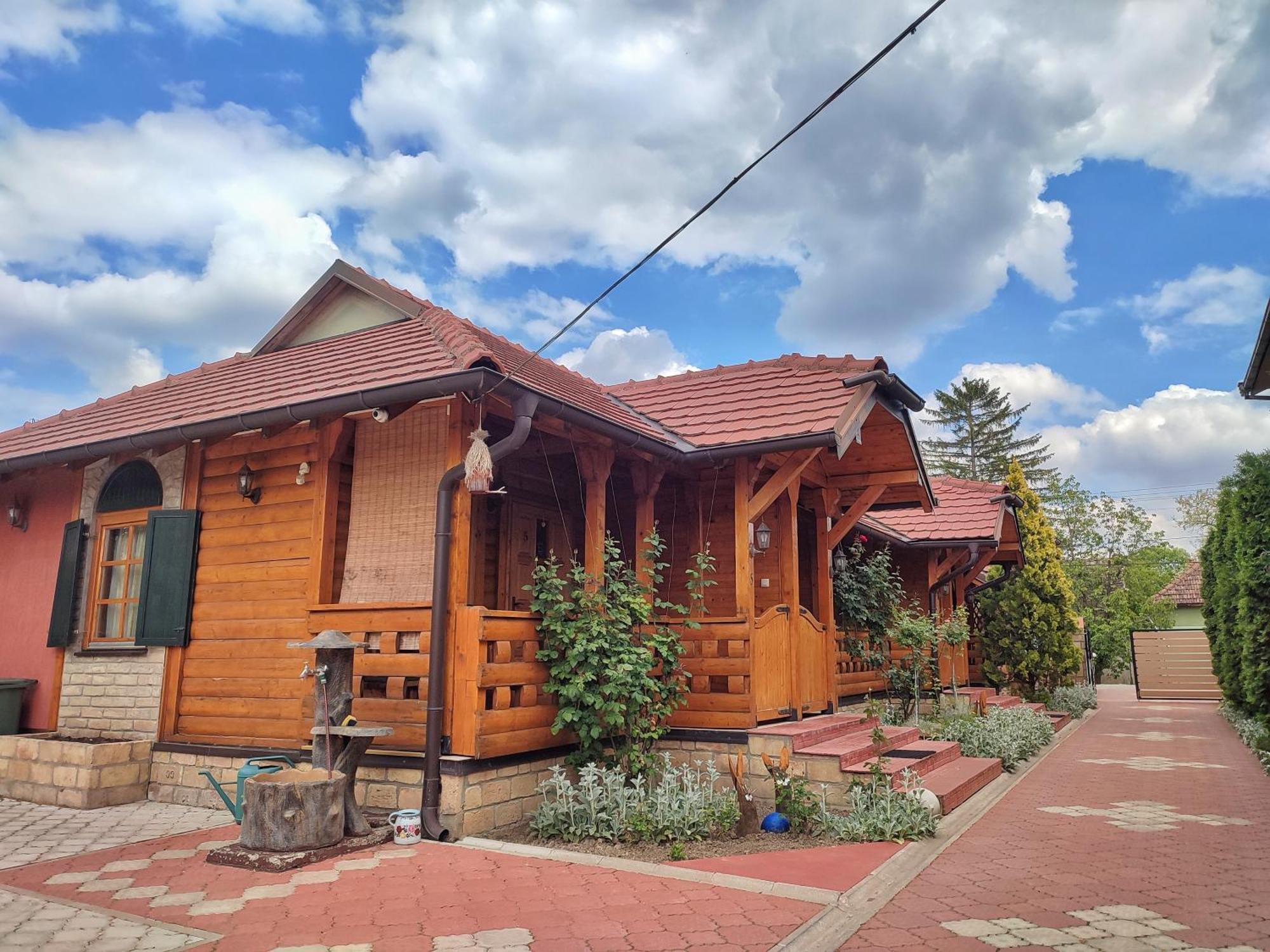 Eko Apartmani Backi Petrovac Ngoại thất bức ảnh